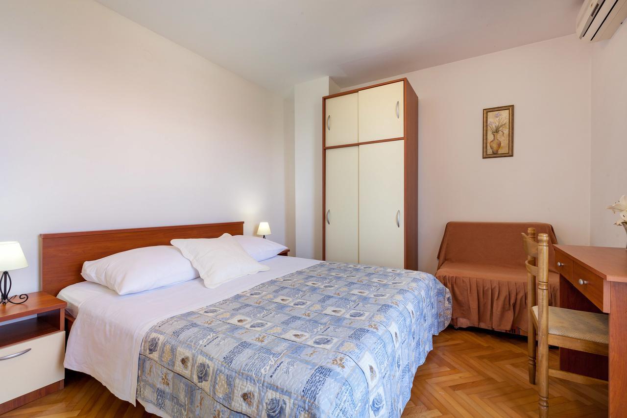 Rooms Marinac Podstrana Exterior foto